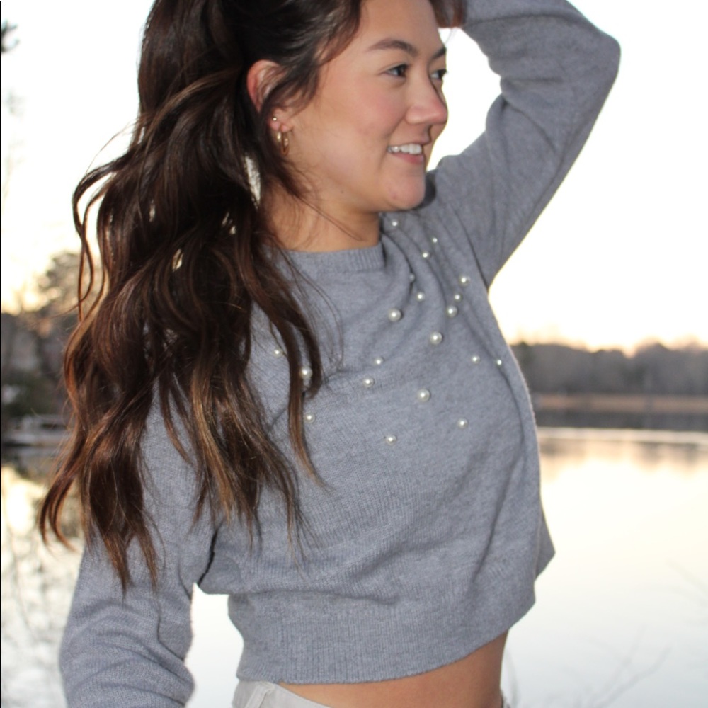 H&M Cropped Sweater